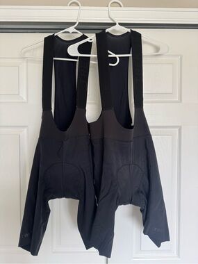 Trek Velocis Cycling Bib Shorts (2 pairs) – Men’s Large